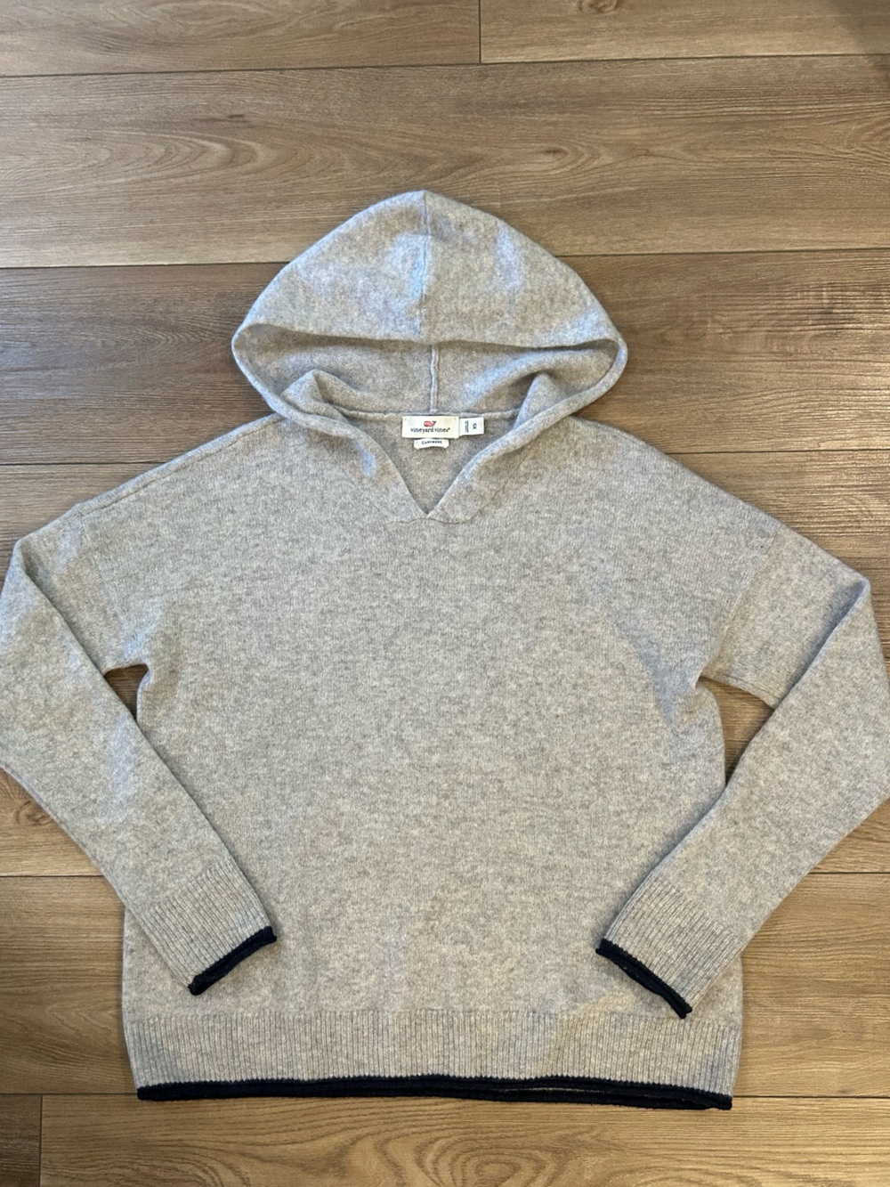 Vineyard Vines 100% Cashmere Hooded Sweater Gray Navy Trim Oversized XS